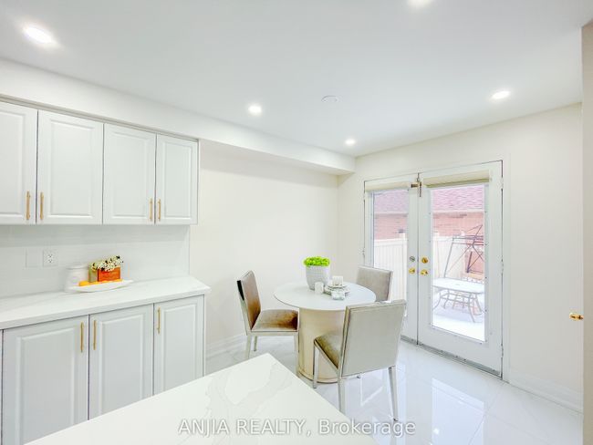 2330 Bur Oak Ave, House attached with 4 bedrooms, 4 bathrooms and 1 parking in Markham ON | Image 18
