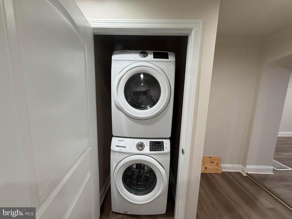 Residential Lease in MOUNT HOLLY 5