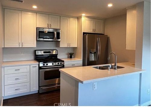 p102-15225 Santa Gertrudes Ave, La Mirada, CA, 90638 | Card Image