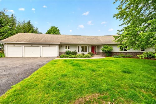 6100 Rossier Rd, Canandaigua, NY, 14424-9035 | Card Image