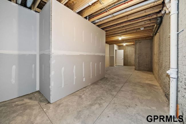 1325 Copper Mountain Dr, House other with 3 bedrooms, 3 bathrooms and 3 parking in Crescent IA | Image 41