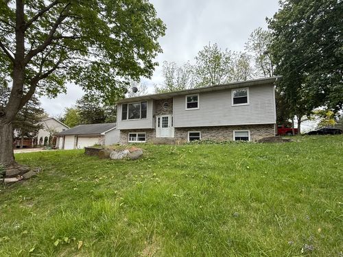 24631 W Clinton Ave, Round Lake, IL, 60073-1001 | Card Image