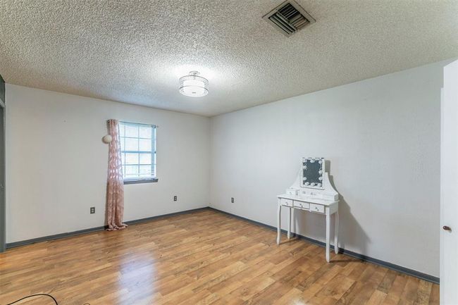 180 Fcr 797, Home with 6 bedrooms, 7 bathrooms and null parking in Donie TX | Image 19