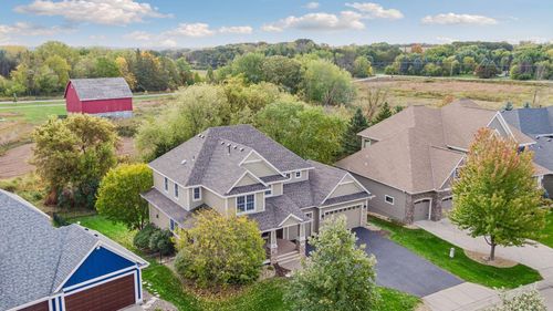 1711 Deephaven Dr, Woodbury, MN, 55129-6230 | Card Image