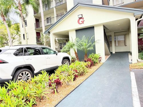 apt-101g-1200 130th Ave, Pembroke Pines, FL, 33027-6863 | Card Image