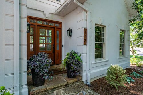 112 Black Thorn Dr, Jonesborough, TN, 37659-4792 | Card Image