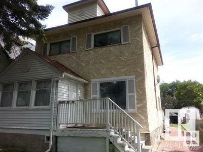 11227 92 St Nw, House other with 3 bedrooms, 2 bathrooms and null parking in Edmonton AB | Image 1