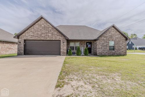 302 Stacy Dr, Paragould, AR, 72450-5086 | Card Image