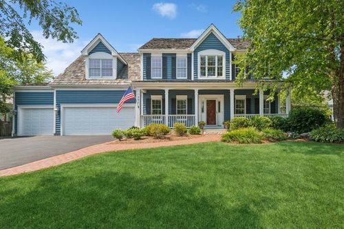 590 Oxford Ln, Lindenhurst, IL, 60046-7876 | Card Image