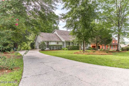 6806 Bay Point Dr, Macon, GA, 31220-5260 | Card Image