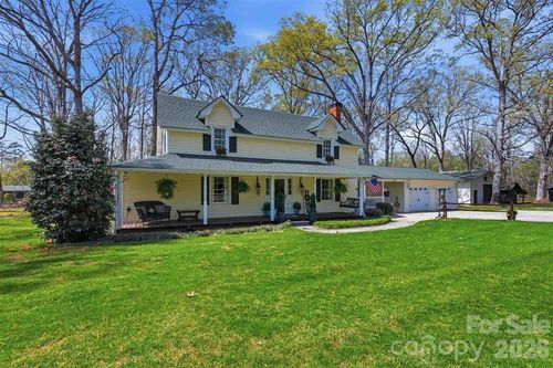 447 Henderson Rd, CHESNEE, SC, 29323-9720 | Card Image