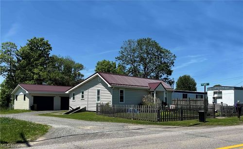 403 Lee Rd, Follansbee, WV, 26037-1727 | Card Image
