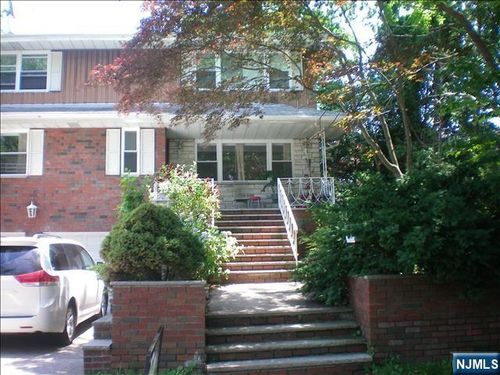 508 Hillside Ave, Palisades Park, NJ, 07650-1316 | Card Image