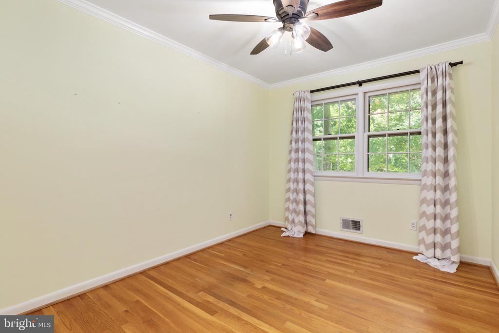 Residential in ROCKVILLE 5