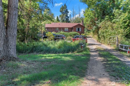 18404 14th Ave E, Spanaway, WA, 98387-7926 | Card Image