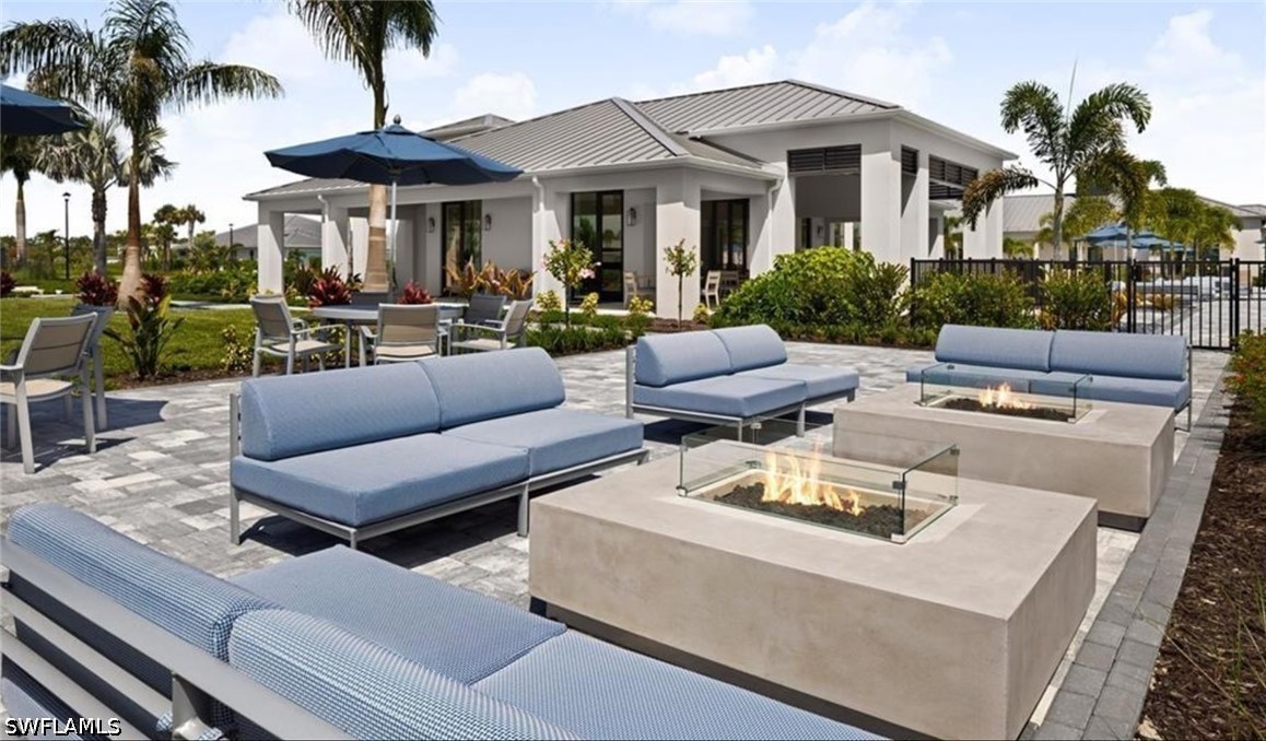 Residential Lease in Naples 5