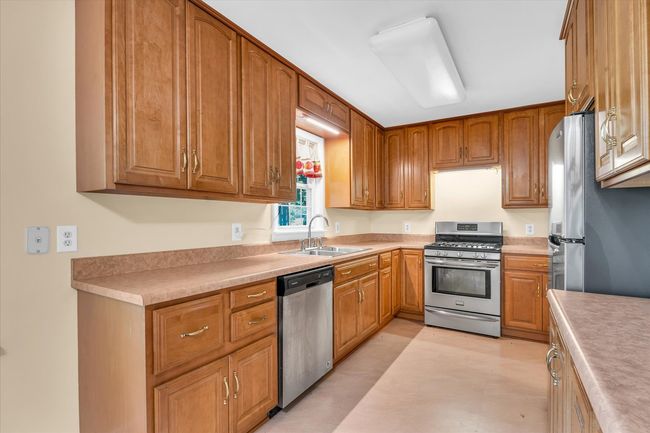 29 Dixie Acres Rd, House other with 2 bedrooms, 1 bathrooms and 2 parking in Danville IL | Image 13