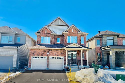 1016 Manege St, Stittsville, ON, K2S0Y6 | Card Image