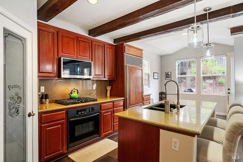 8004 Carlisle Way, Vallejo, CA, 94591 | Card Image