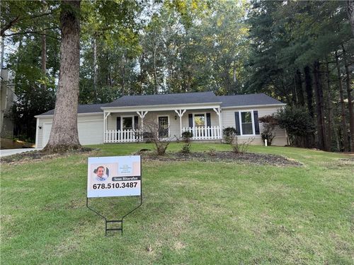 520 Cranberry Pl, Roswell, GA, 30076-2348 | Card Image