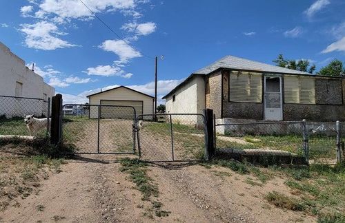 620 W 4th St, Walsenburg, CO, 81089-1952 | Card Image