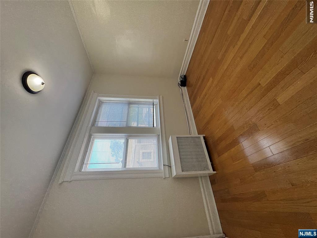 Residential Lease in Belleville 5