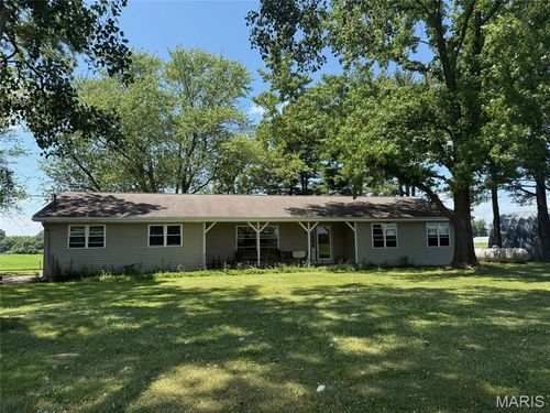 299 E 3050 Ave, Ramsey, IL, 62080-4181 | Card Image