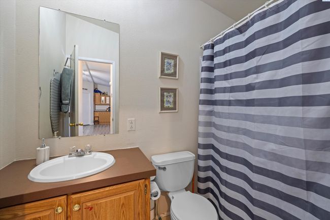 249 Sunshine Cir Sw, Home with 3 bedrooms, 2 bathrooms and null parking in Mattawa WA | Image 13