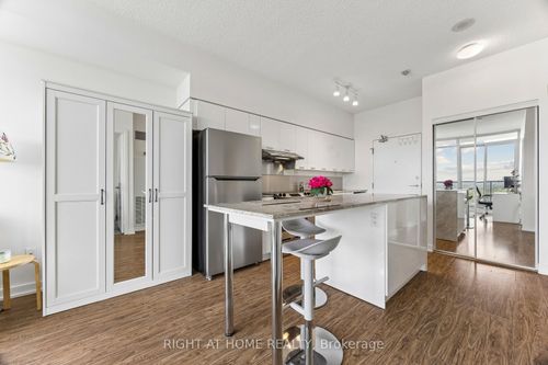2306-29 Singer Crt, North York, ON, M2K0B3 | Card Image