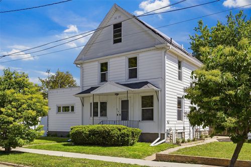 216 17th St Ne, Cedar Rapids, IA, 52402-5404 | Card Image