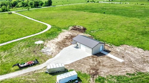 12470 Nw B Highway, Blairstown, MO, 64726 | Card Image