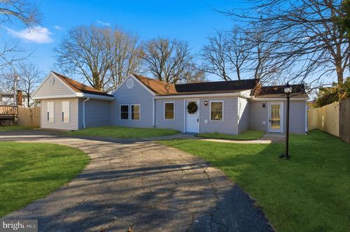 4425 Strauss Ave, Indian Head, MD, 20640-1815 | Card Image