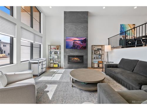 4263 E 8th Ave, Denver, CO, 80220-3944 | Card Image