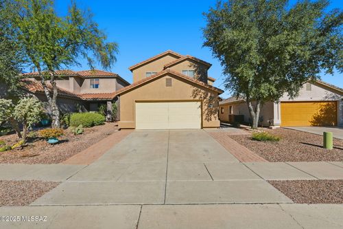 640 W Emerald Key Dr, Green Valley, AZ, 85614-5251 | Card Image