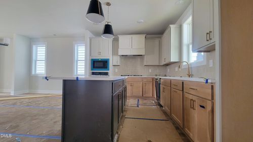 628 Helping Horse Ln, Wendell, NC, 27591-6212 | Card Image