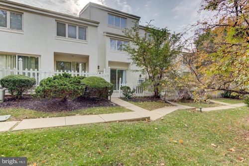 107 Montrose Ave, BRYN MAWR, PA, 19010-1508 | Card Image