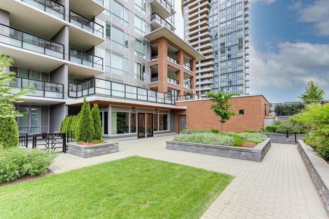 2205 - 3096 Windsor Gate, Condo with 2 bedrooms, 2 bathrooms and 1 parking in Coquitlam BC | Image 20