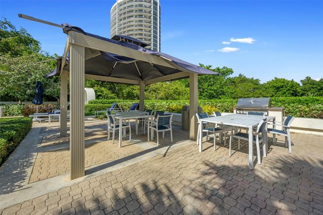 903 - 4000 Island Blvd, Condo with 2 bedrooms, 2 bathrooms and null parking in Aventura FL | Image 21