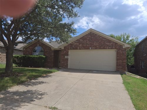 2421 Collier Dr, McKinney, TX, 75071-3165 | Card Image