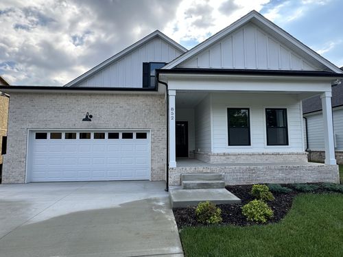 852 Parkside Blvd, Portland, TN, 37148-2205 | Card Image