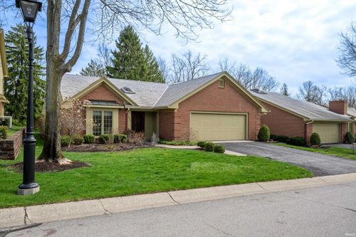 2801 Wind Pump Road, Fort Wayne, IN, 46804-2579 | Card Image