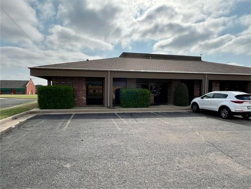 ste-b5-11914 N Pennsylvania Ave, Oklahoma City, OK, 73120-7831 | Card Image