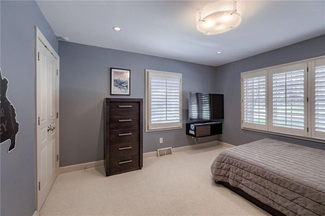 9717 Overbrook Rd, House other with 5 bedrooms, 5 bathrooms and null parking in Leawood KS | Image 27