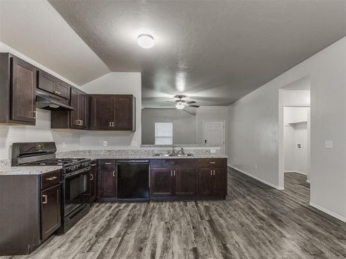 215 Waterside Drive, Newcastle, OK, 73065 | Card Image