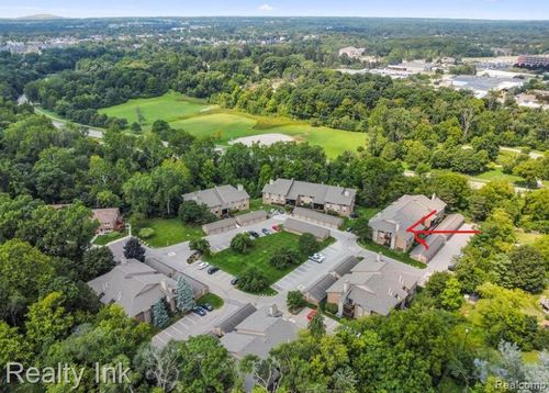 58-11797 Sycamore Dr, Plymouth, MI, 48170-4490 | Card Image