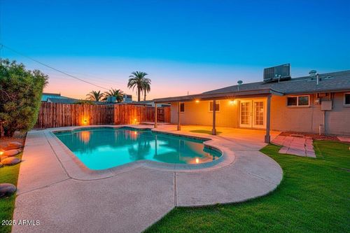 720 E Broadway Ln, Tempe, AZ, 85282-1434 | Card Image