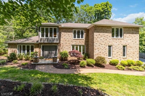 19 Timber Ln, Randolph, NJ, 07869-4517 | Card Image