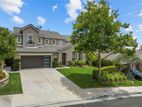 28502 Agajanian Dr, Santa Clarita, CA, 91390-5733 | Card Image