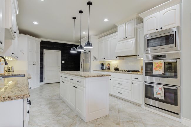 135 Berkshire Ave, House other with 4 bedrooms, 2 bathrooms and null parking in Wolfforth TX | Image 12