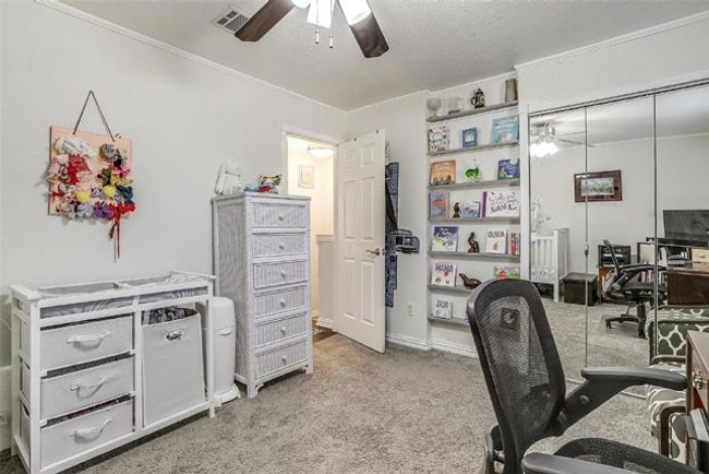 32 Abbey Rd, Condo with 2 bedrooms, 2 bathrooms and null parking in Euless TX | Image 24